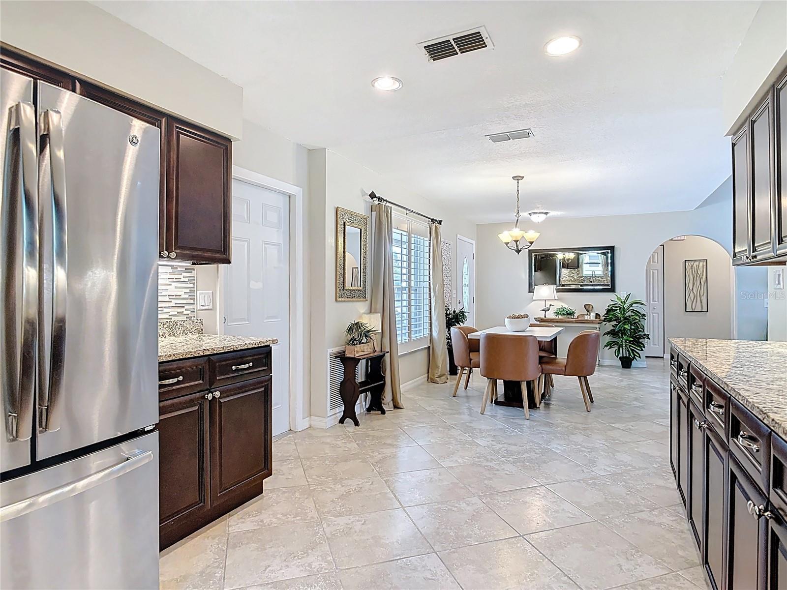 1712 NEEDLE PALM DR, EDGEWATER, FL, 32132