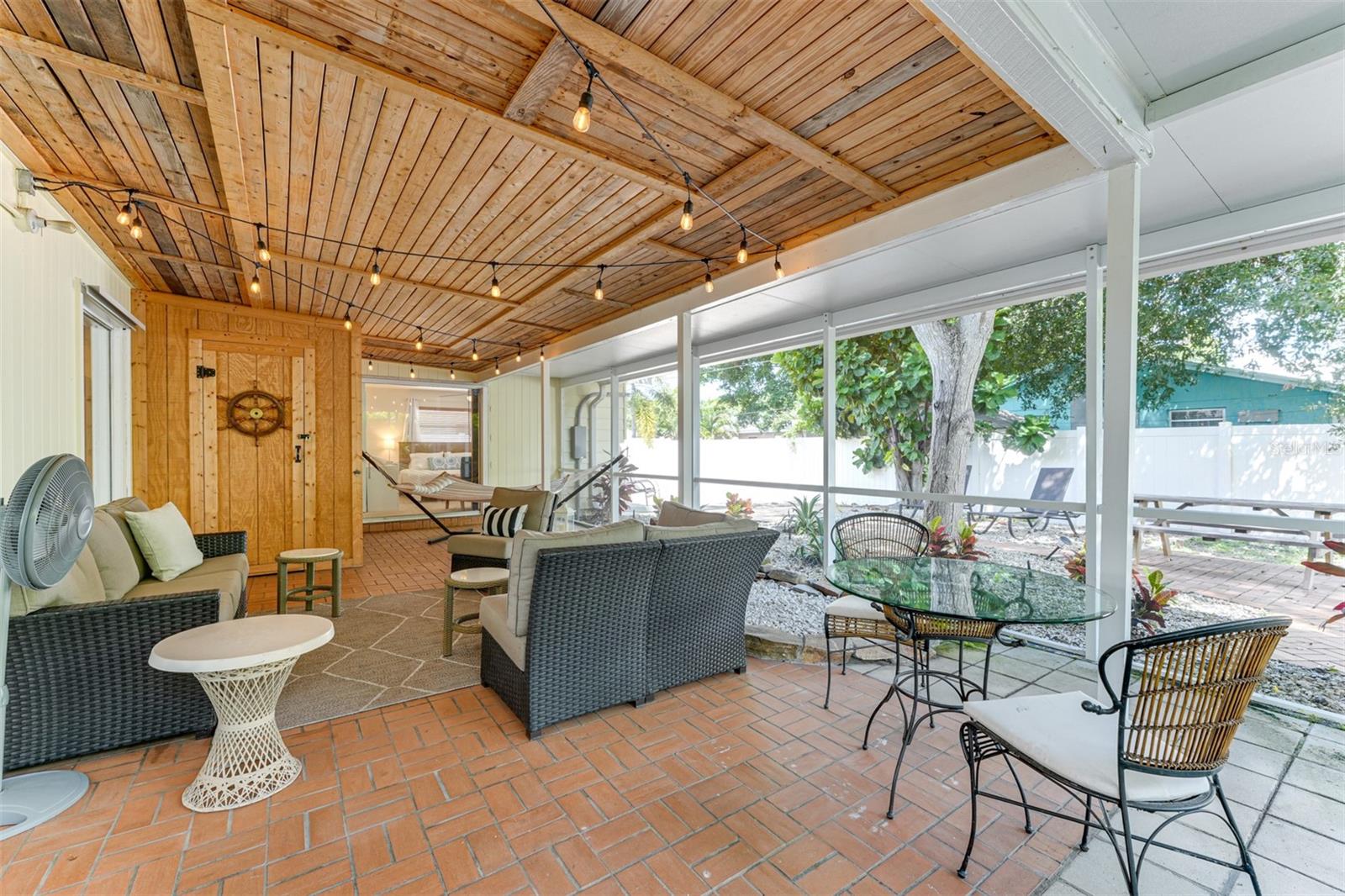 2363 MILFORD CIR, SARASOTA, FL, 34239