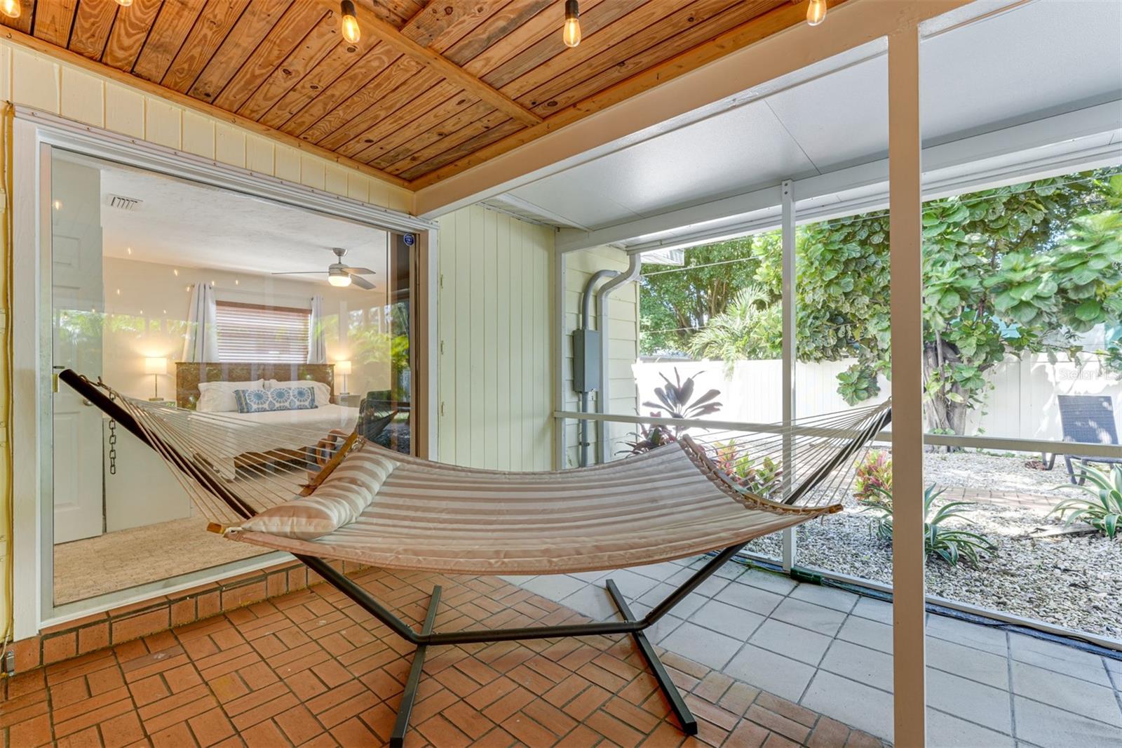2363 MILFORD CIR, SARASOTA, FL, 34239