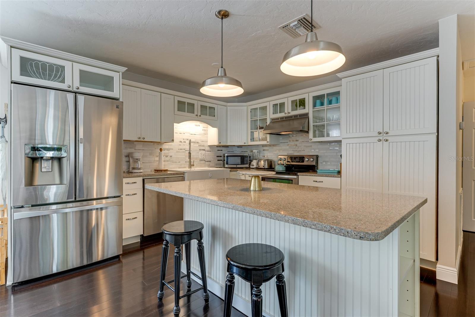 2363 MILFORD CIR, SARASOTA, FL, 34239