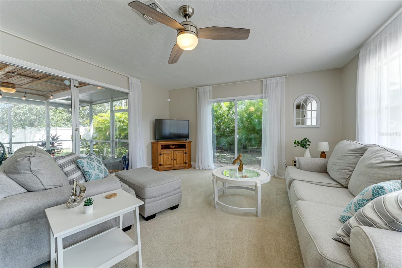 2363 MILFORD CIR, SARASOTA, FL, 34239