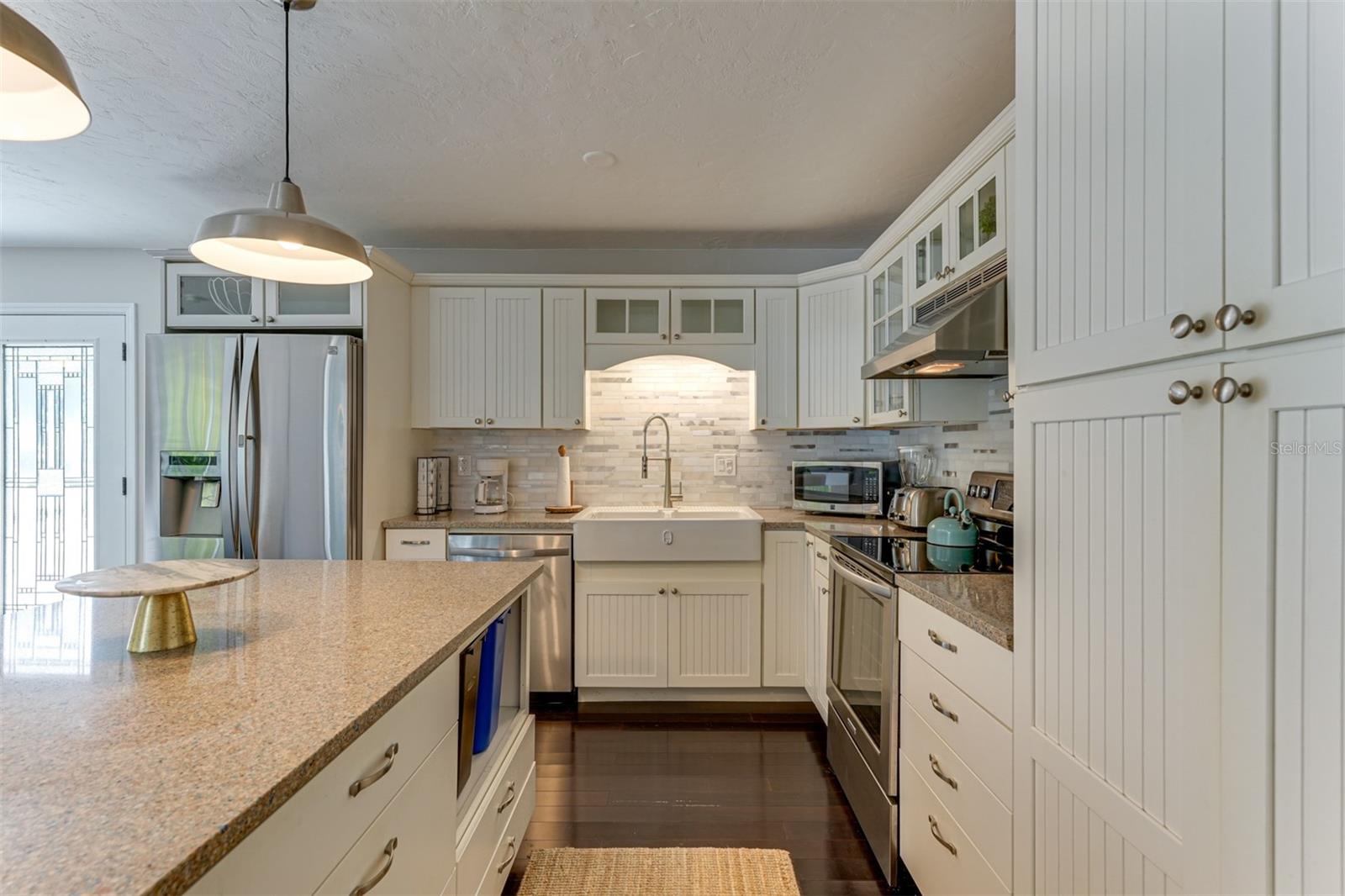 2363 MILFORD CIR, SARASOTA, FL, 34239