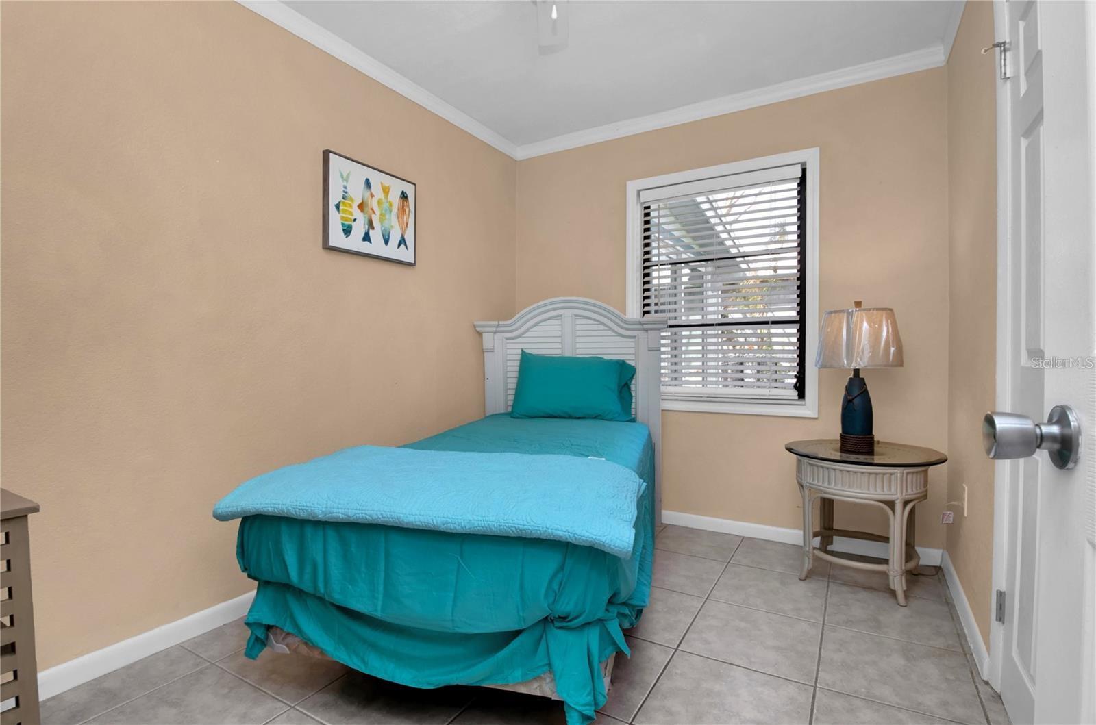 815 CONREID DR NE, PORT CHARLOTTE, FL, 33952