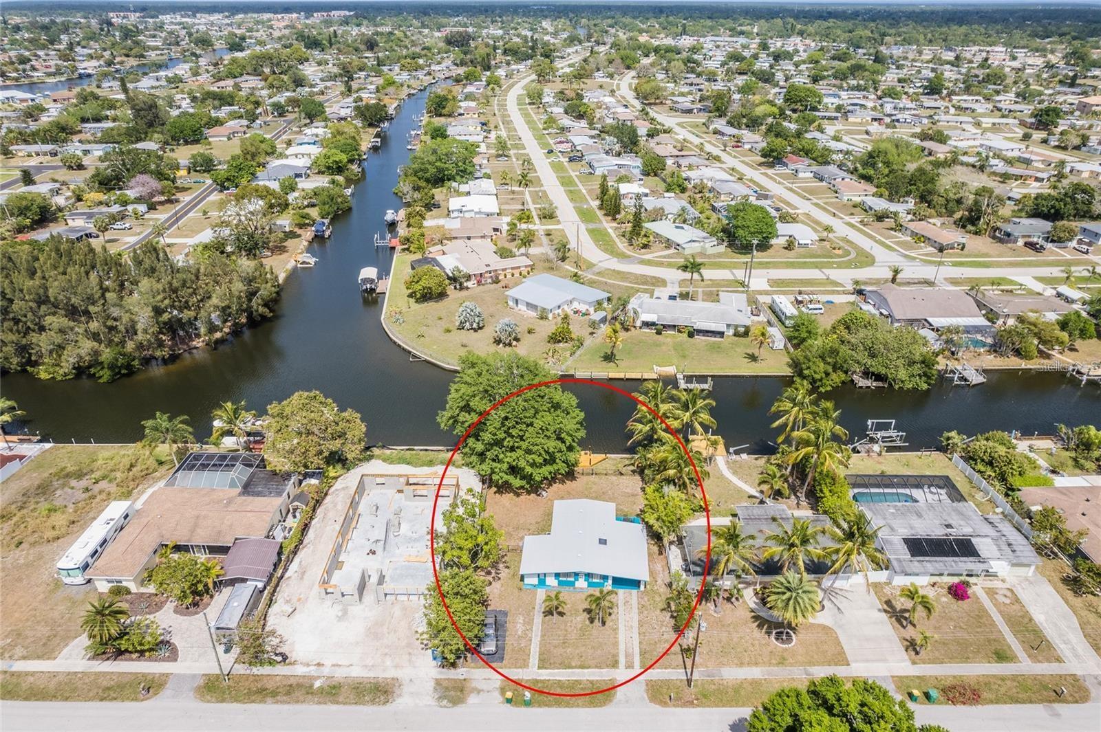 815 CONREID DR NE, PORT CHARLOTTE, FL, 33952
