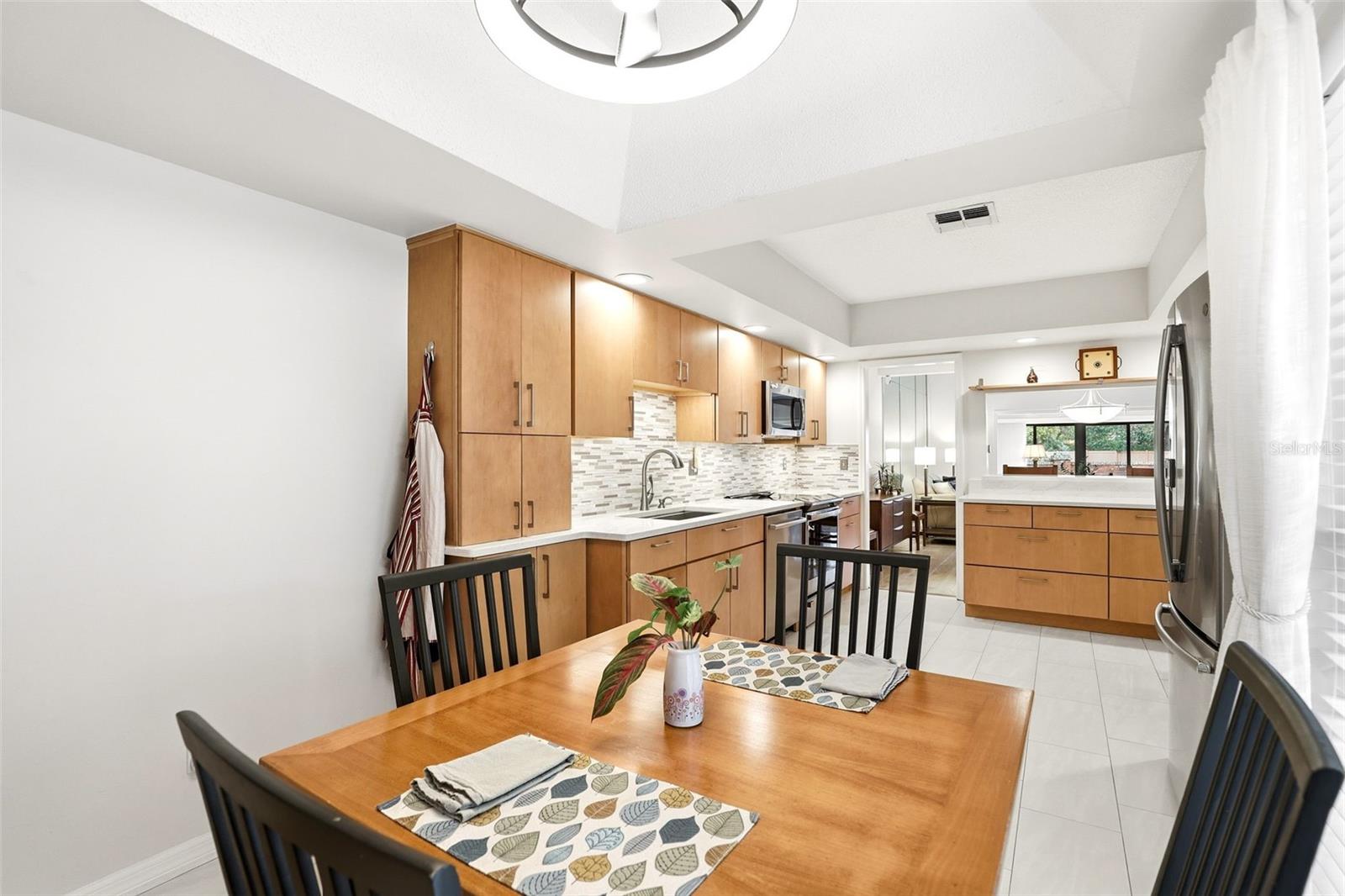 121 GOLF CLUB DR, LONGWOOD, FL, 32779