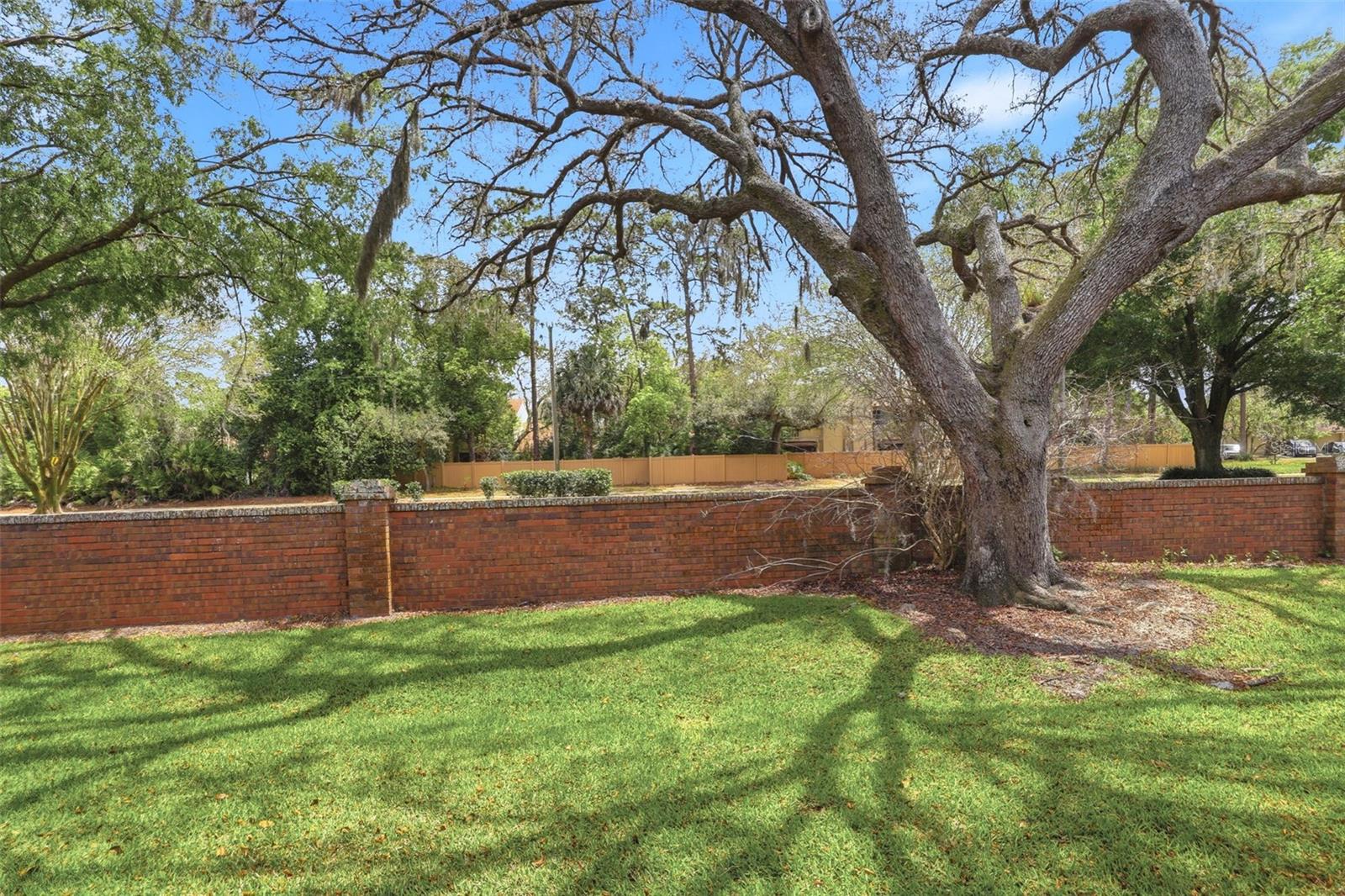 121 GOLF CLUB DR, LONGWOOD, FL, 32779