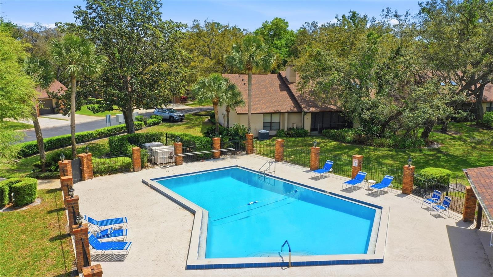 121 GOLF CLUB DR, LONGWOOD, FL, 32779