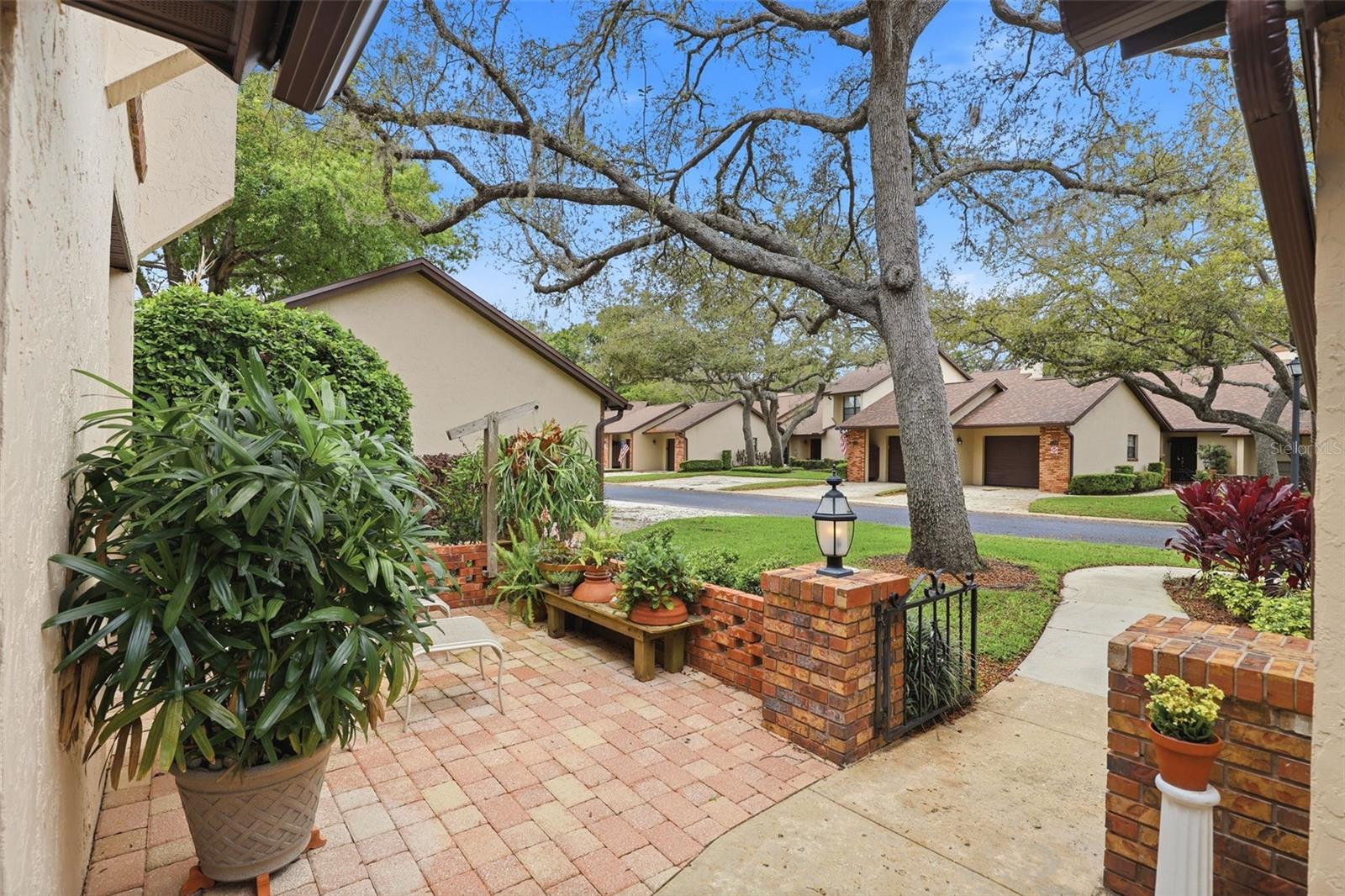 121 GOLF CLUB DR, LONGWOOD, FL, 32779