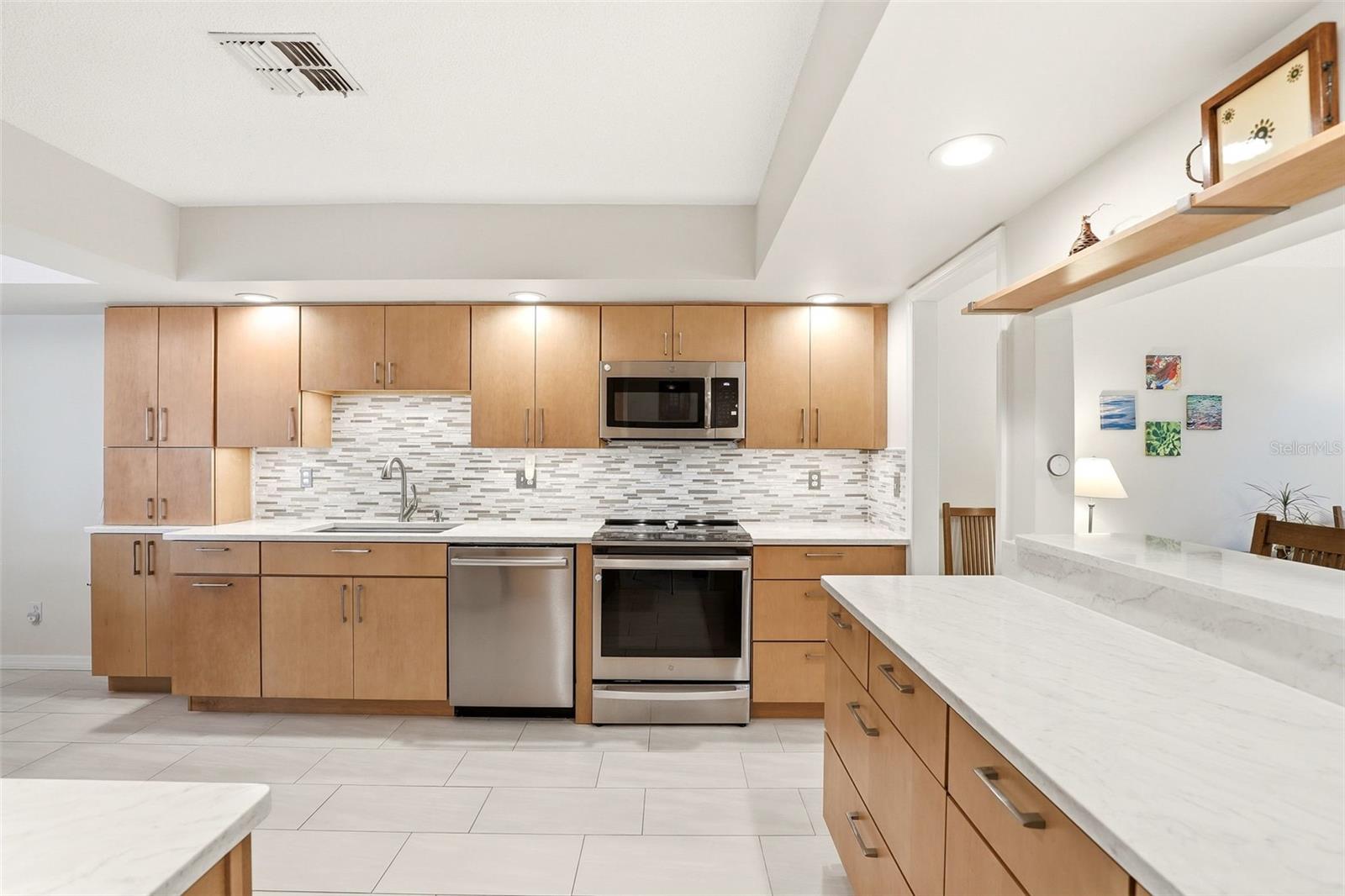 121 GOLF CLUB DR, LONGWOOD, FL, 32779
