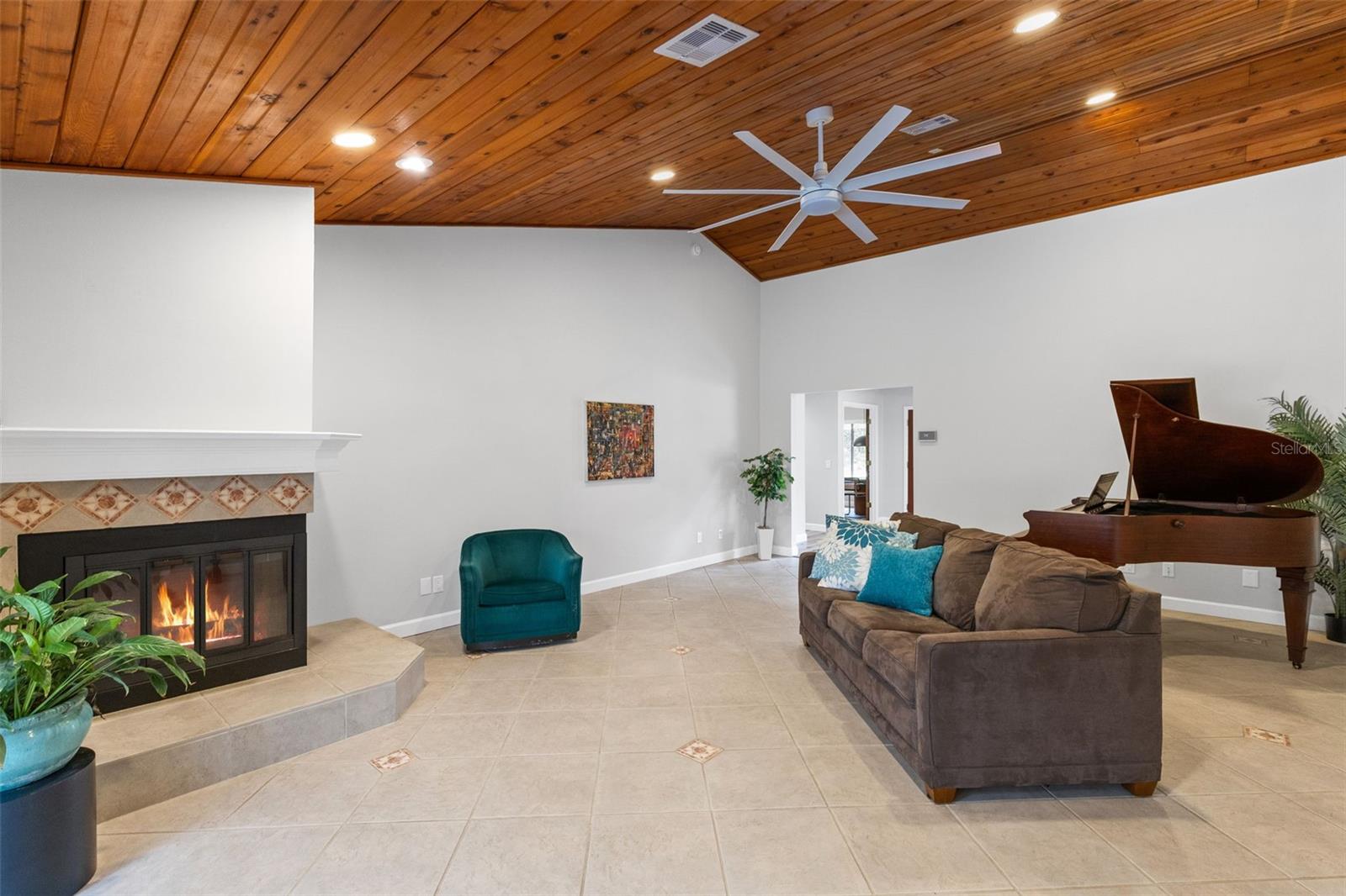 100 MILINDA LN, OVIEDO, FL, 32765