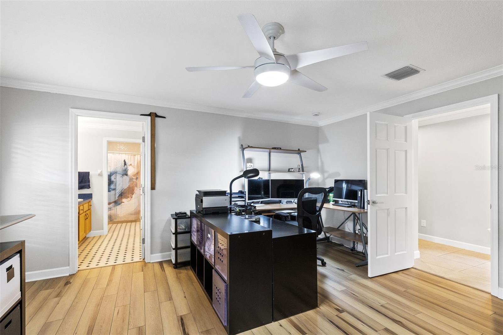 100 MILINDA LN, OVIEDO, FL, 32765