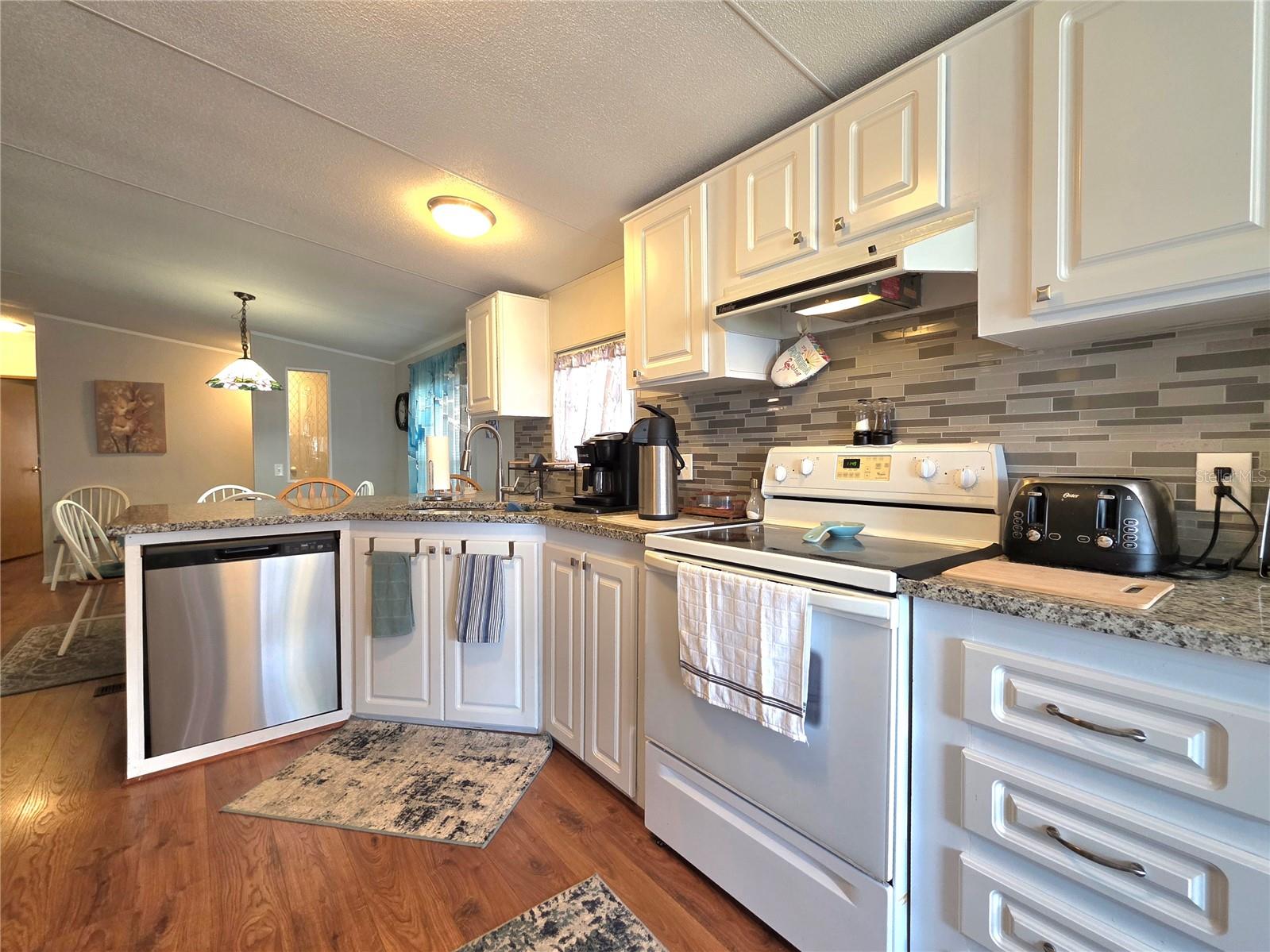36743 TARA AVE, ZEPHYRHILLS, FL, 33542