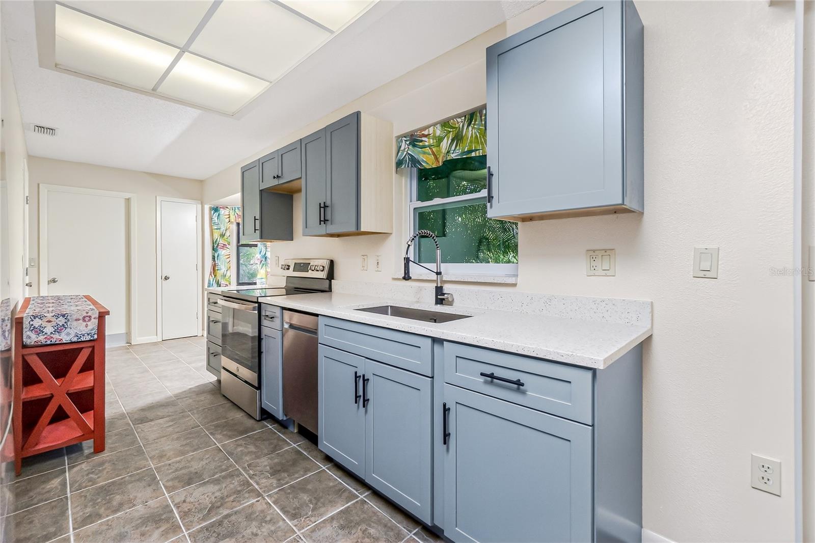 9406 PROSPECT AVE, ENGLEWOOD, FL, 34224