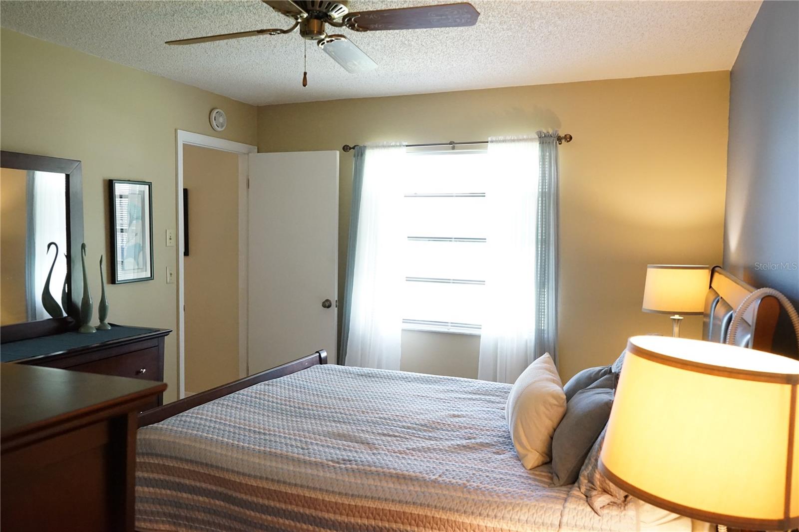 2102 HEREFORD DR #513, SUN CITY CENTER, FL, 33573