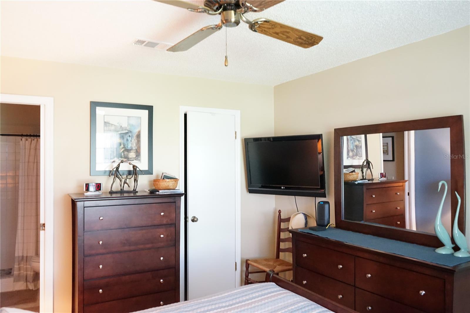 2102 HEREFORD DR #513, SUN CITY CENTER, FL, 33573