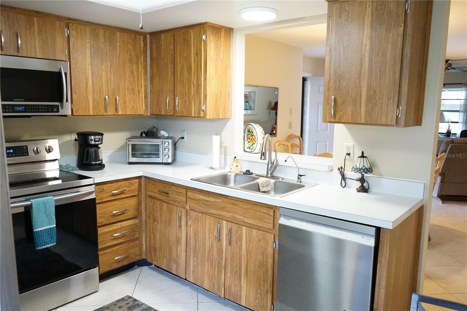 2102 HEREFORD DR #513, SUN CITY CENTER, FL, 33573