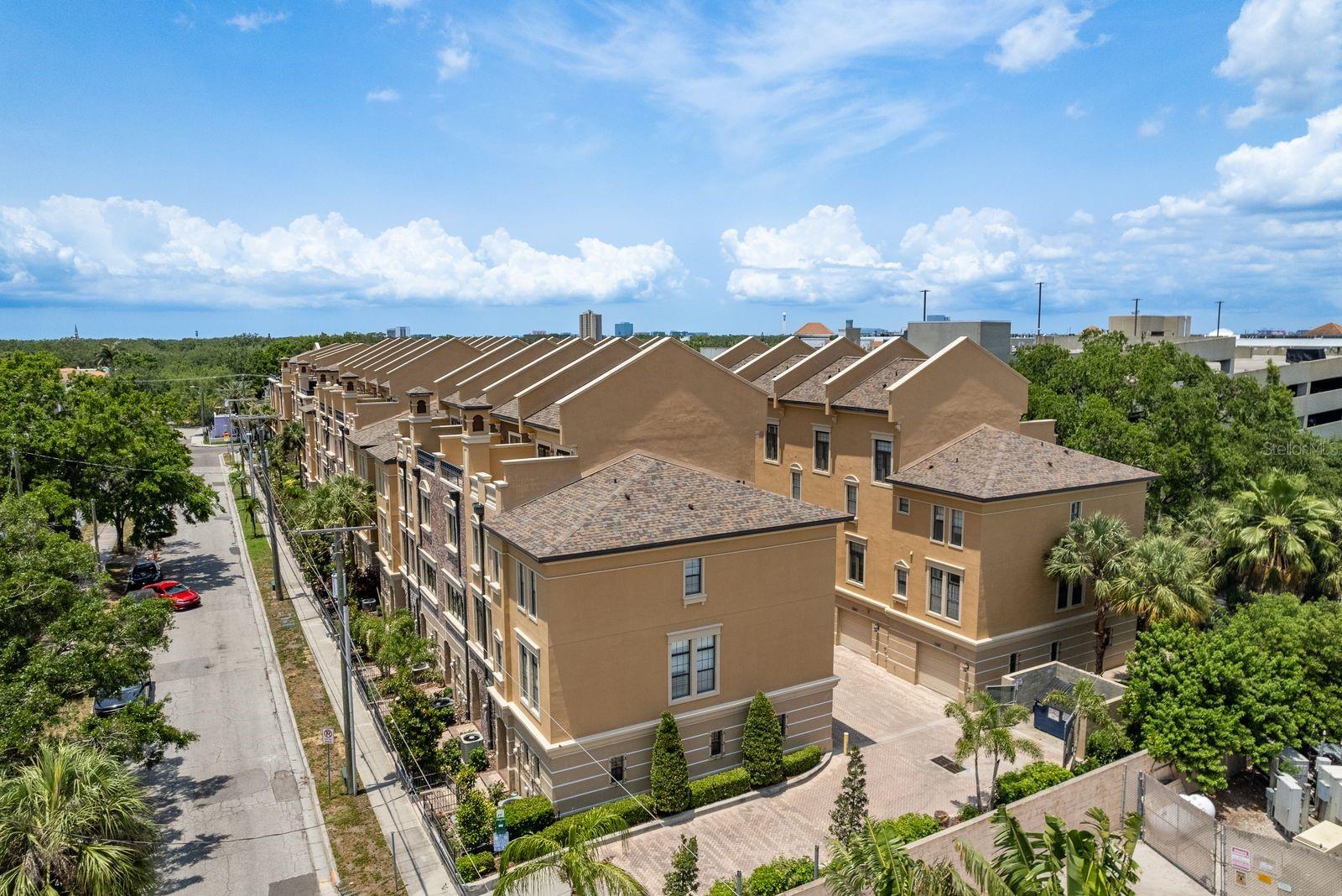 2221 SOHO BAY CT, TAMPA, FL, 33606
