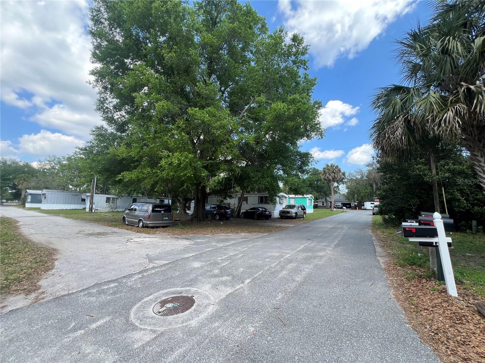 30 WAFFORD ST, UMATILLA, FL, 32784