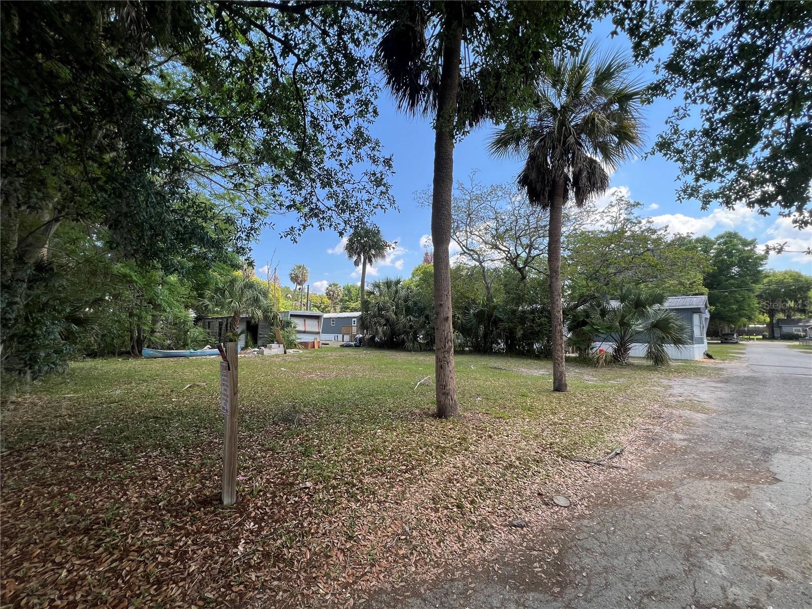 30 WAFFORD ST, UMATILLA, FL, 32784