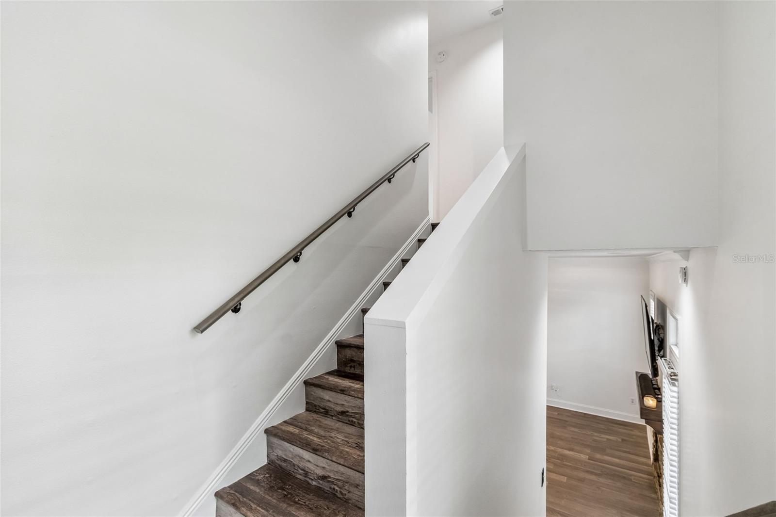 landing between Primary and 3rd floor