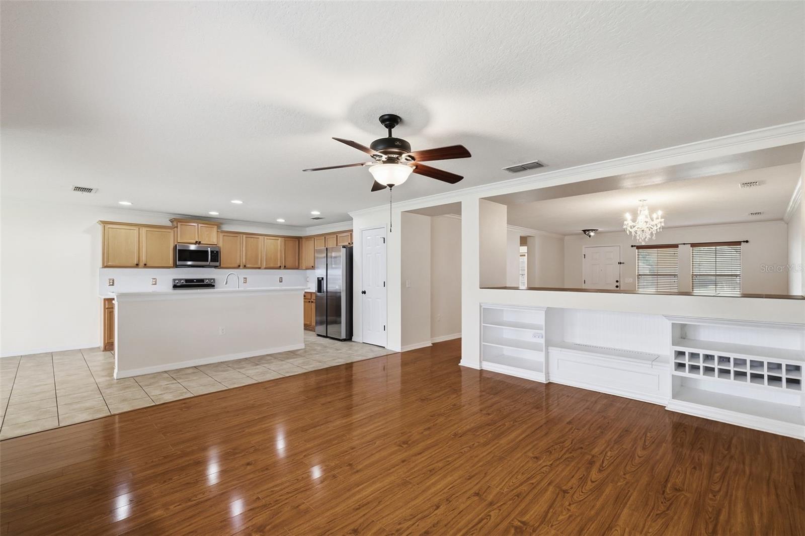 242 BLACK SPRINGS LN, WINTER GARDEN, FL, 34787
