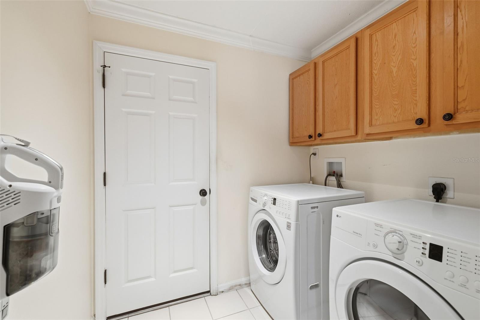 242 BLACK SPRINGS LN, WINTER GARDEN, FL, 34787