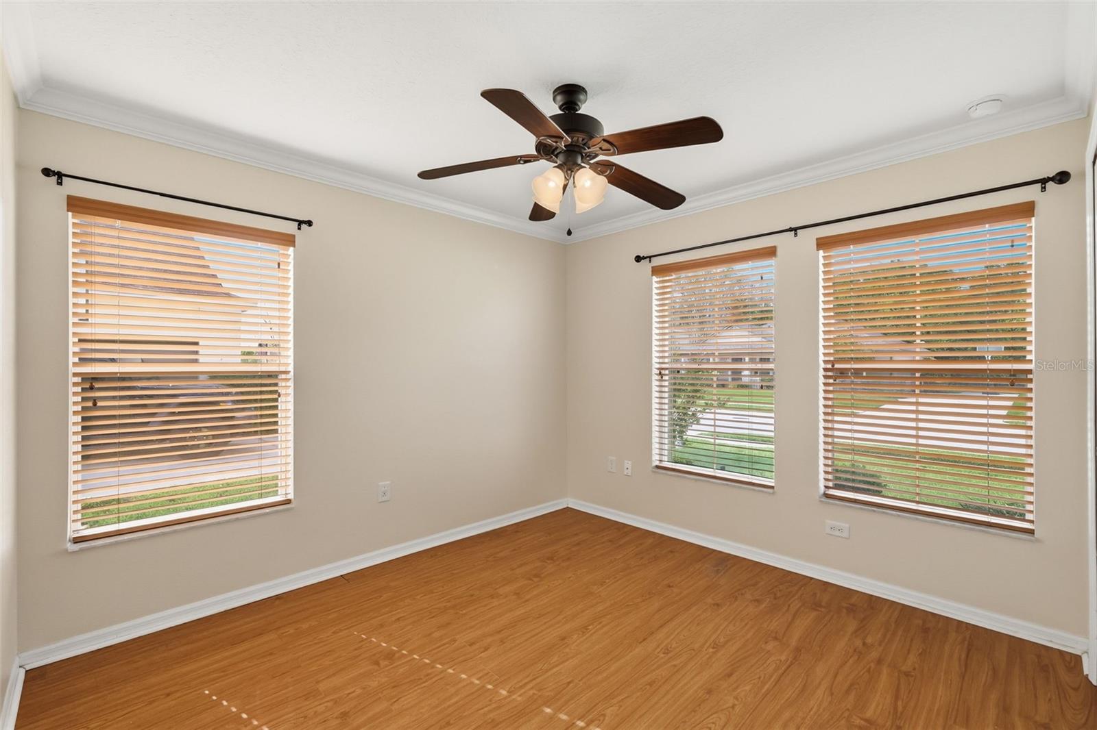 242 BLACK SPRINGS LN, WINTER GARDEN, FL, 34787