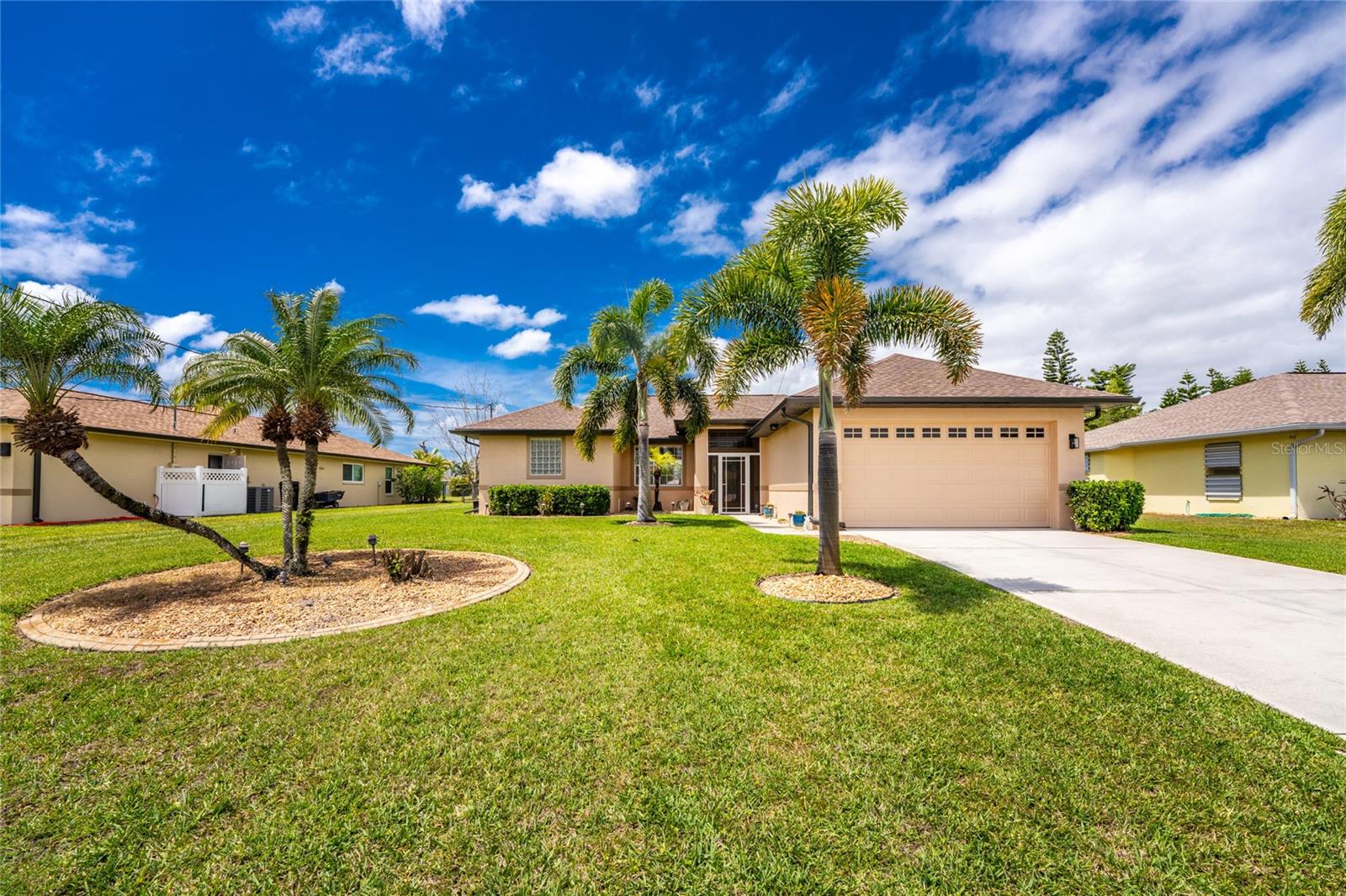 251 ROTONDA BLVD N, ROTONDA WEST, FL, 33947