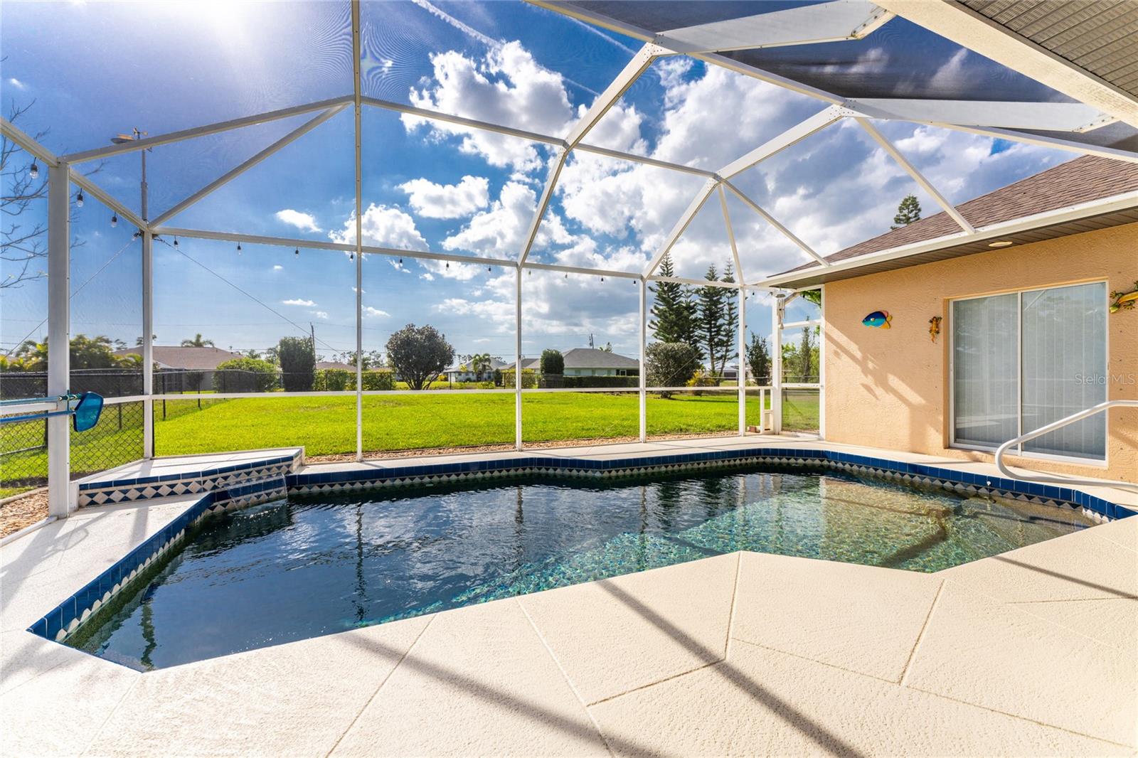 251 ROTONDA BLVD N, ROTONDA WEST, FL, 33947