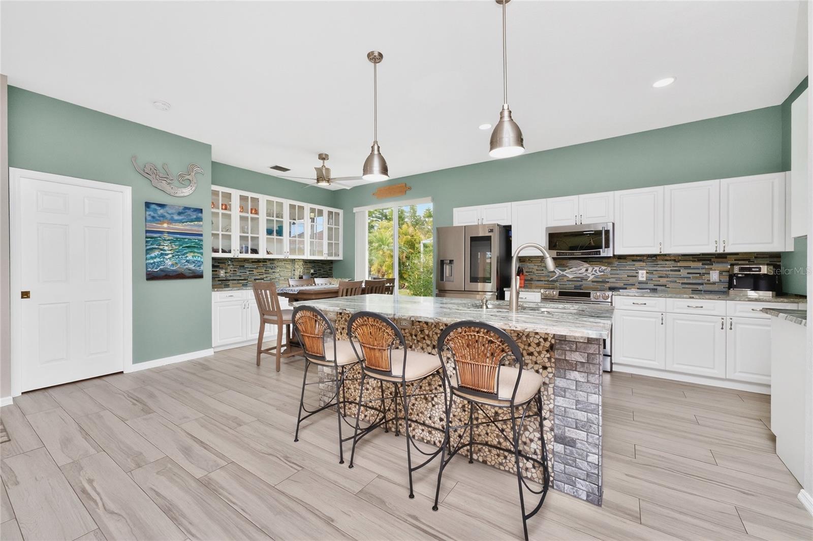 251 ROTONDA BLVD N, ROTONDA WEST, FL, 33947