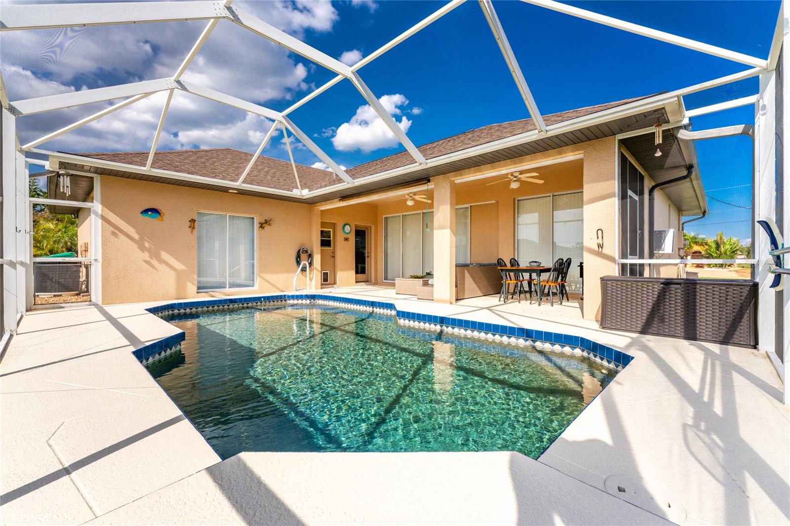 251 ROTONDA BLVD N, ROTONDA WEST, FL, 33947
