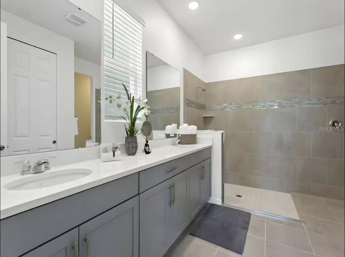 1929 TROPICAL PALMS CIR, KISSIMMEE, FL, 34747