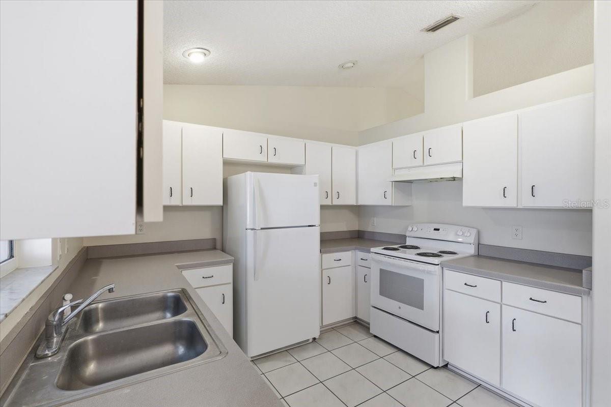 4 PONY LN #A, PALM COAST, FL, 32164