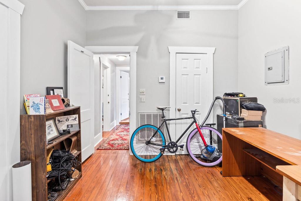 205 E VOORHIS AVE, DELAND, FL, 32724