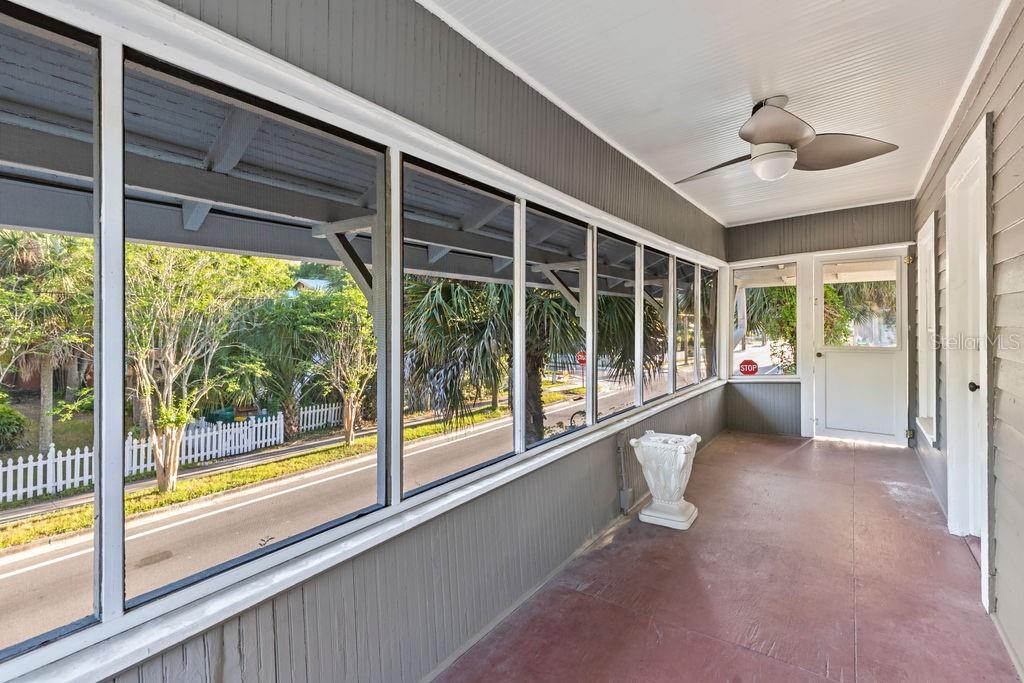 205 E VOORHIS AVE, DELAND, FL, 32724