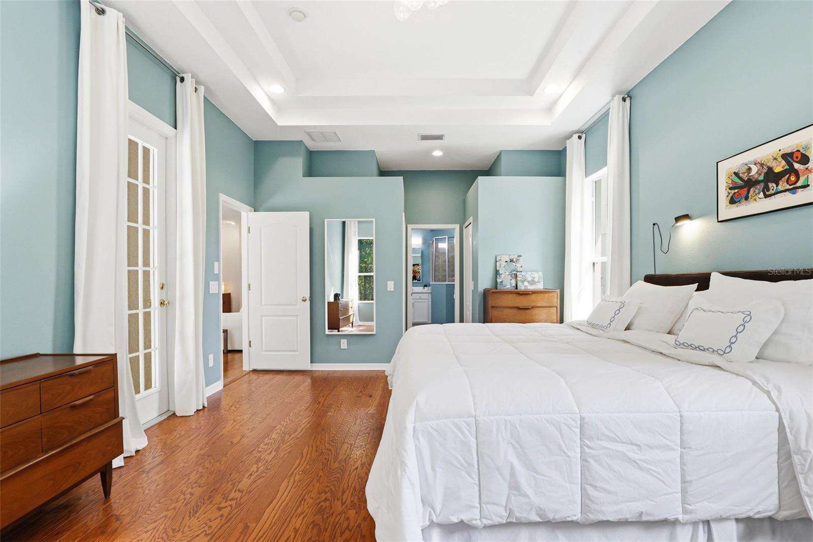 8123 CAMELLA LN, TAMPA, FL, 33647