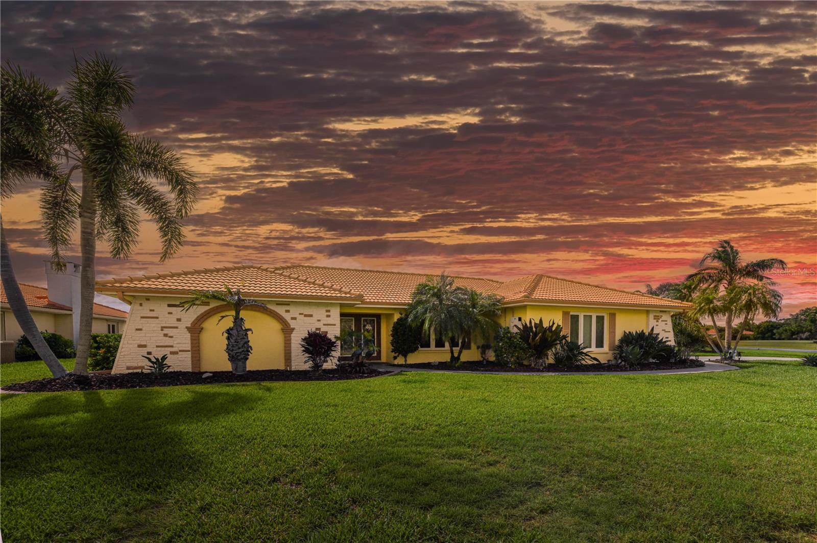 1800 LIESL DR E, VENICE, FL, 34293