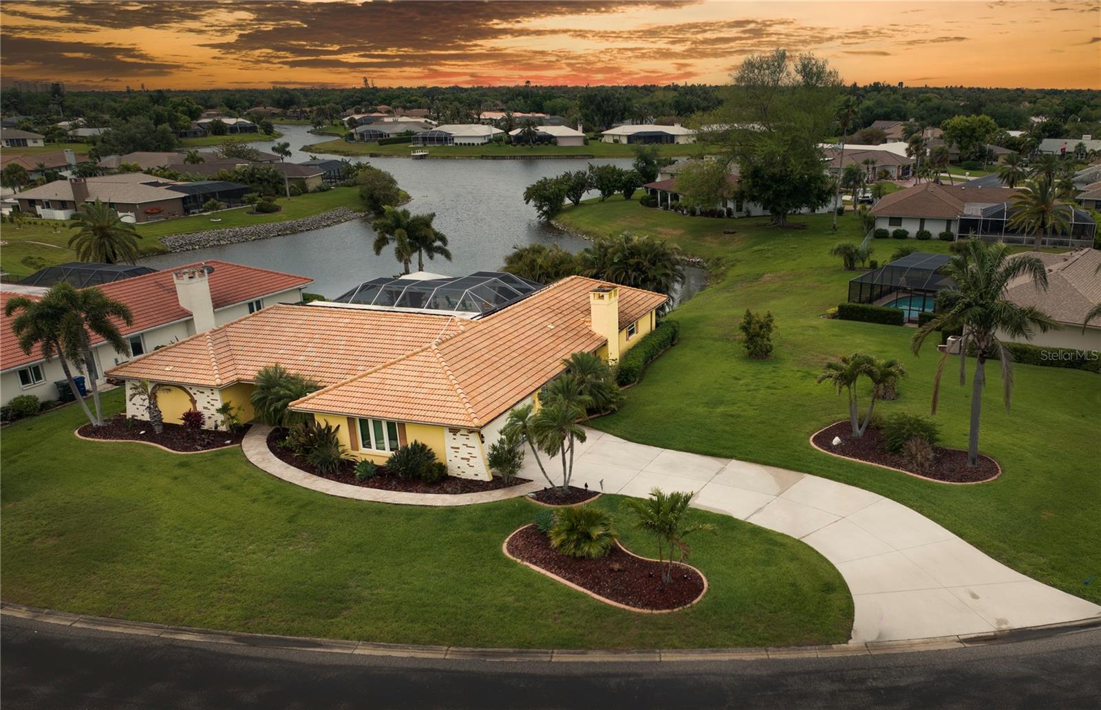 1800 LIESL DR E, VENICE, FL, 34293