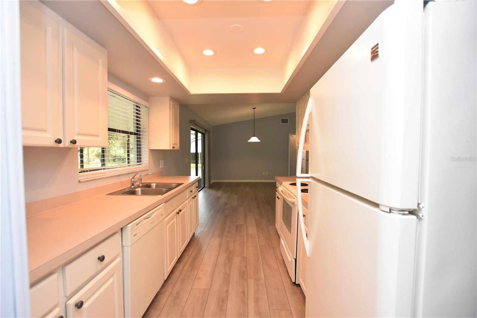 6305 CHRISTINA GROVES CIR, LAKELAND, FL, 33813