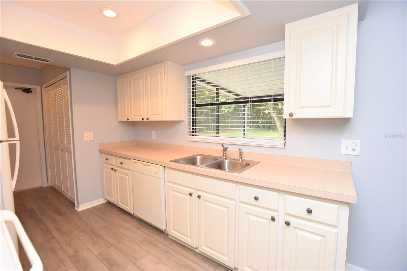 6305 CHRISTINA GROVES CIR, LAKELAND, FL, 33813