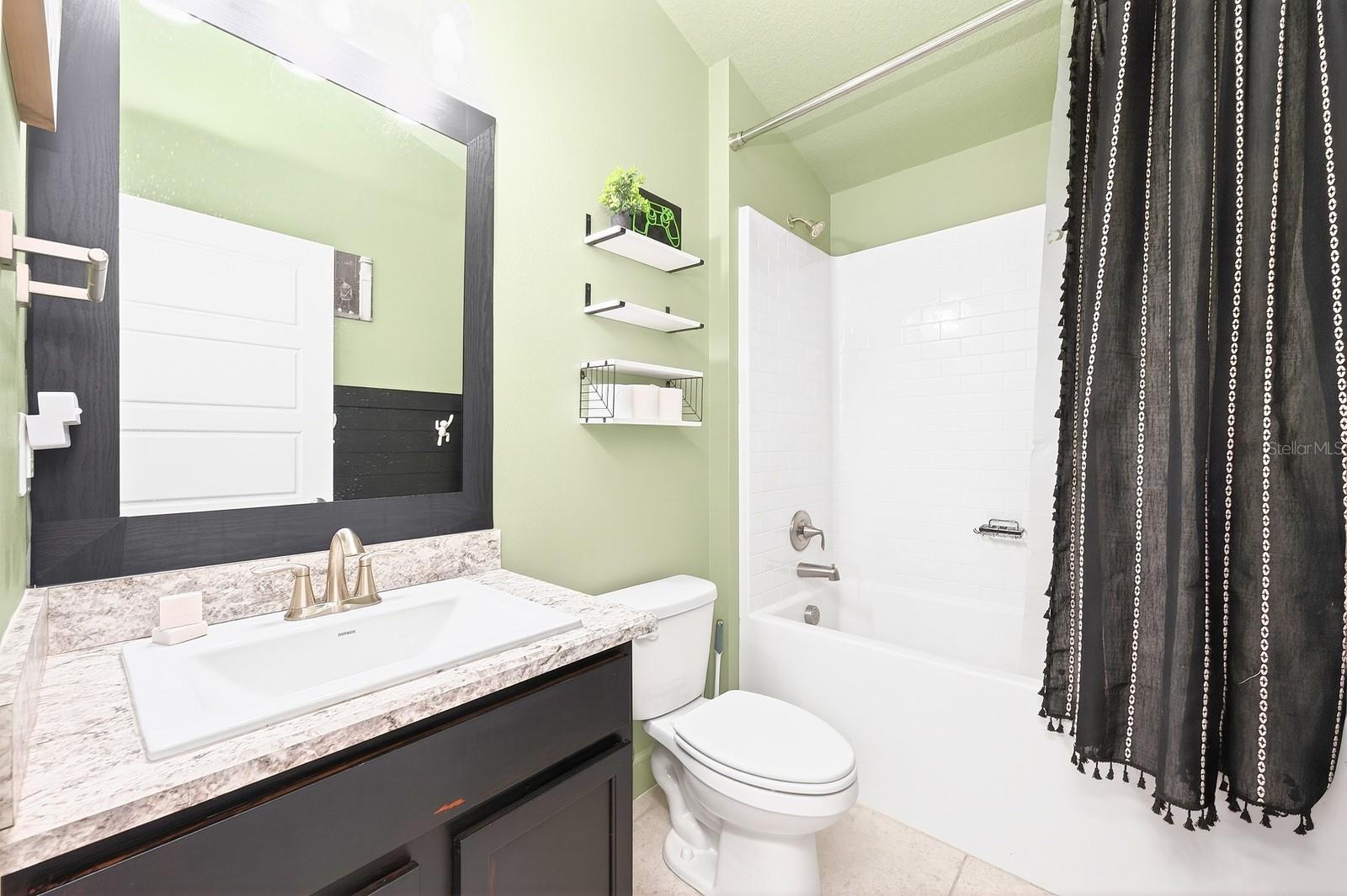 425 KYLAR DR NW, PALM BAY, FL, 32907