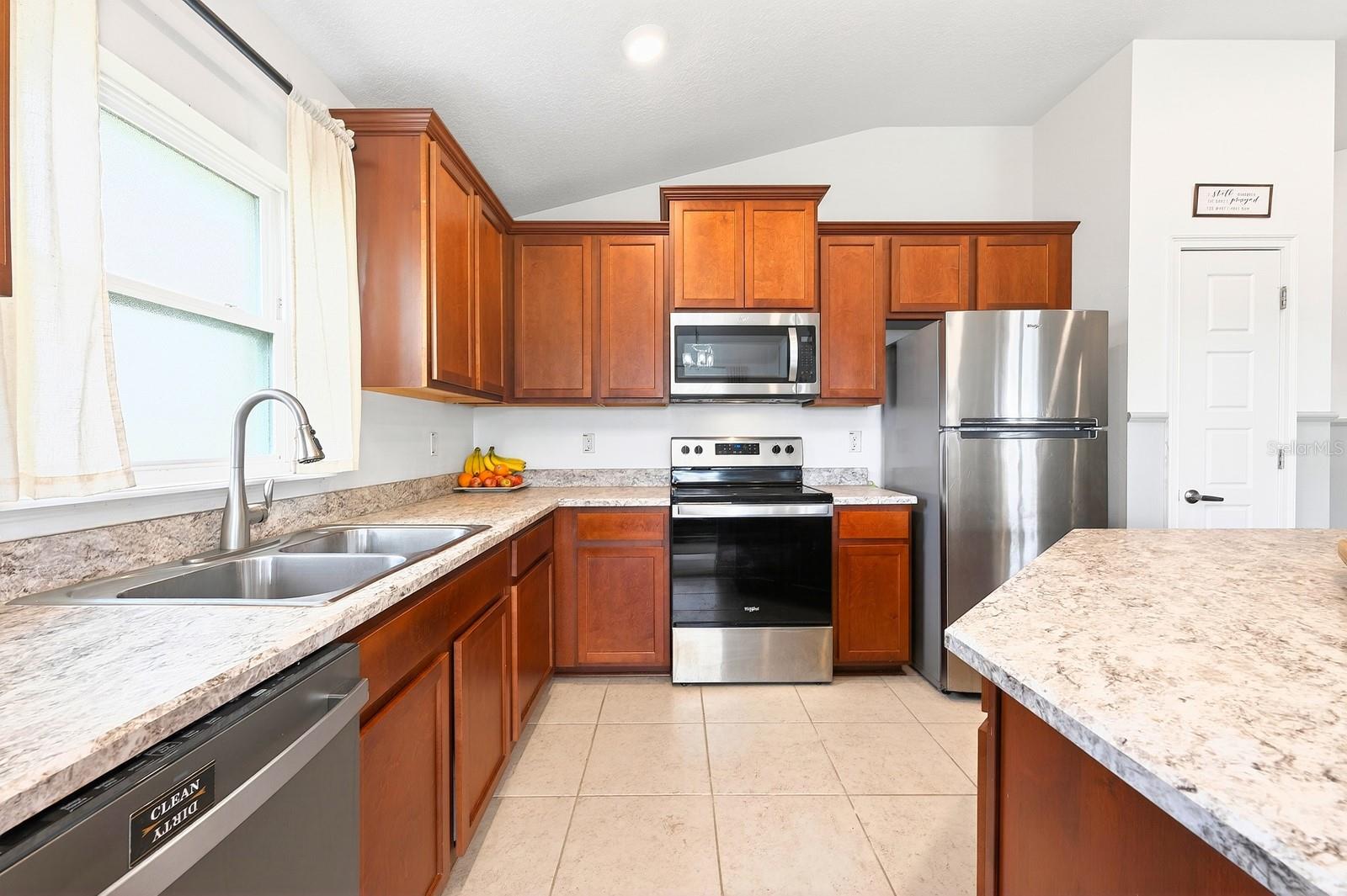 425 KYLAR DR NW, PALM BAY, FL, 32907