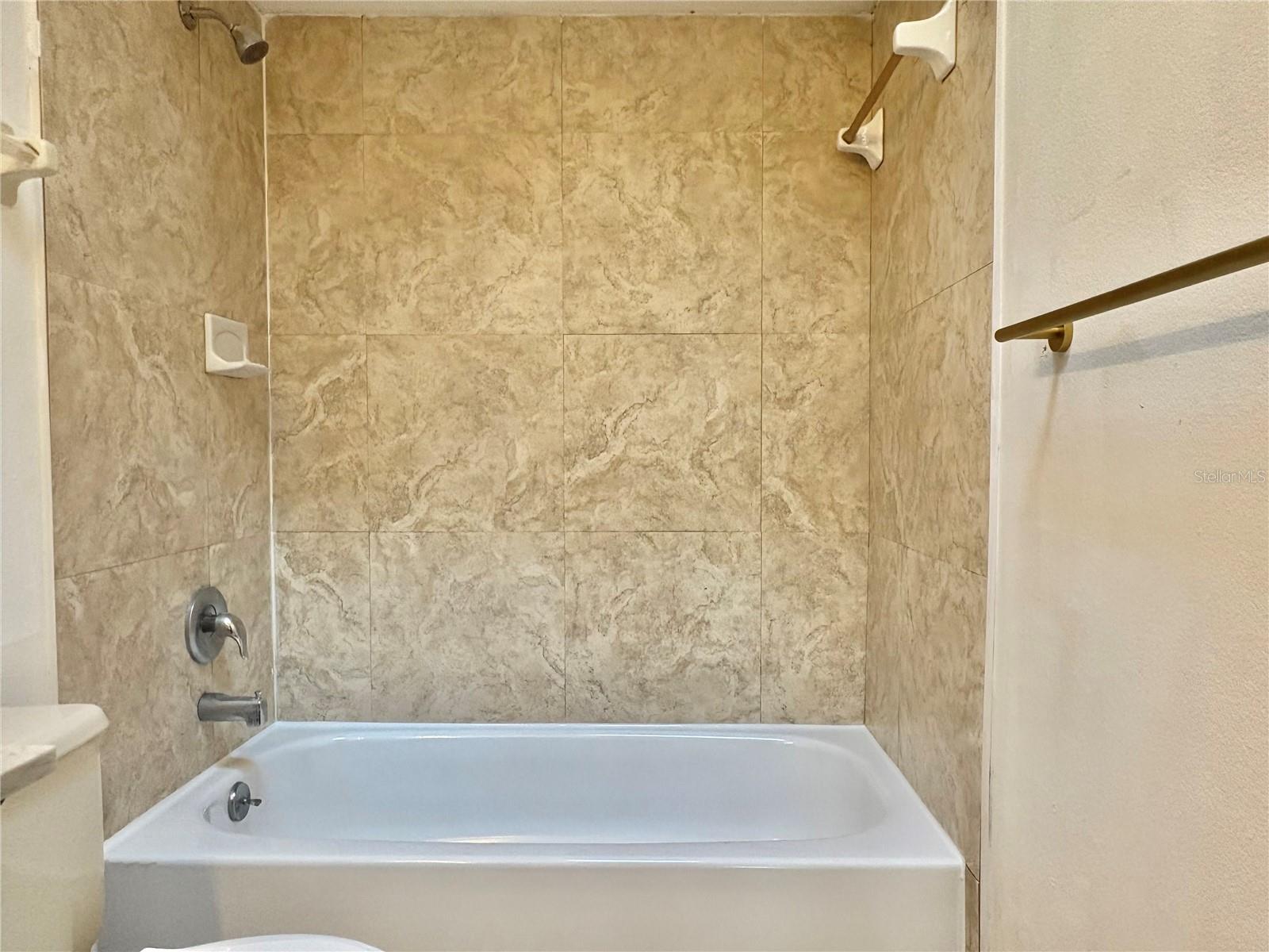 661 N WILDFLOWER CT, LONGWOOD, FL, 32750