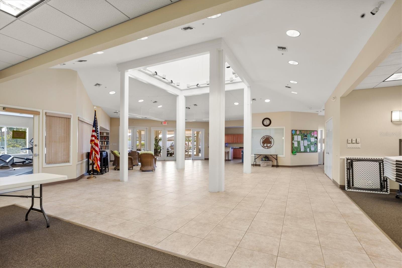 1000 TOPELIS DR, ENGLEWOOD, FL, 34223