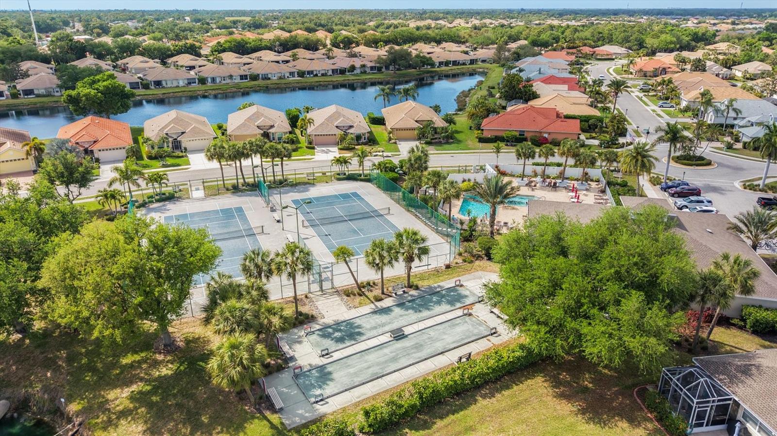 1000 TOPELIS DR, ENGLEWOOD, FL, 34223