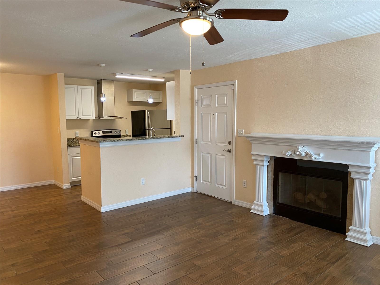 5600 DEVONBRIAR WAY #206, ORLANDO, FL, 32822