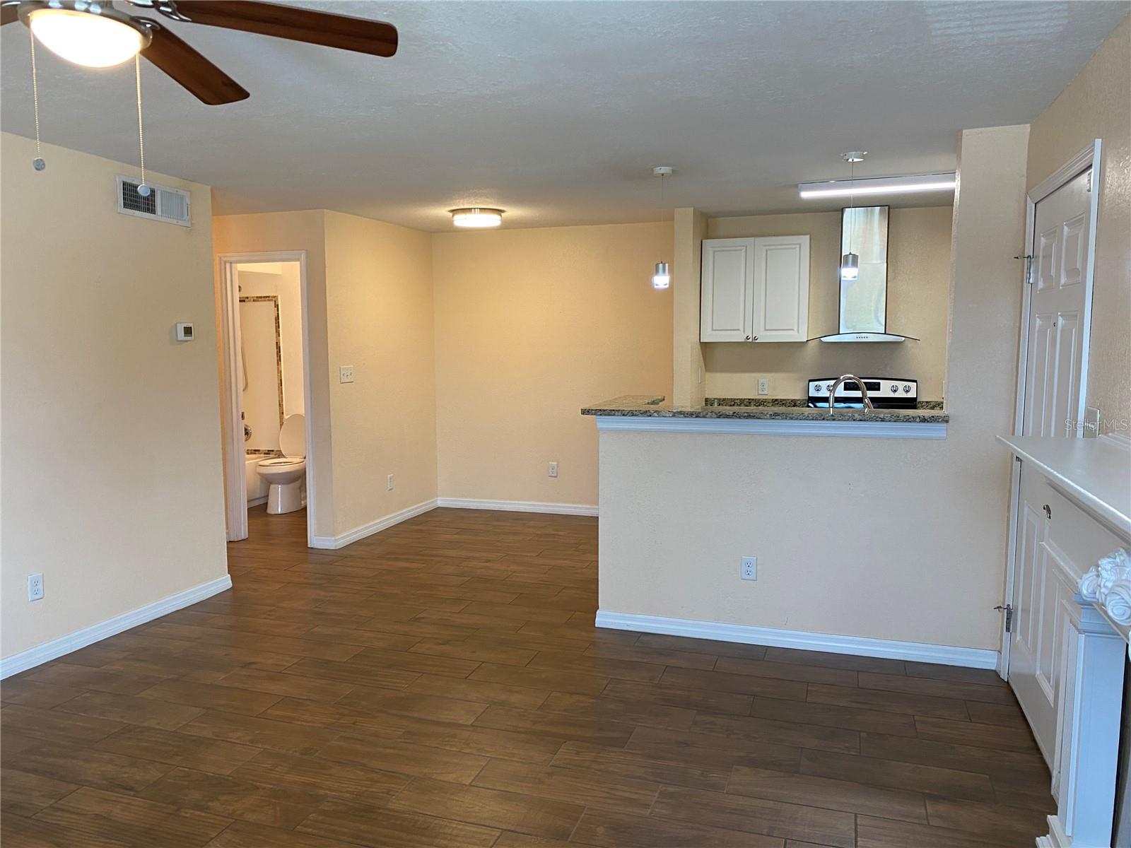 5600 DEVONBRIAR WAY #206, ORLANDO, FL, 32822