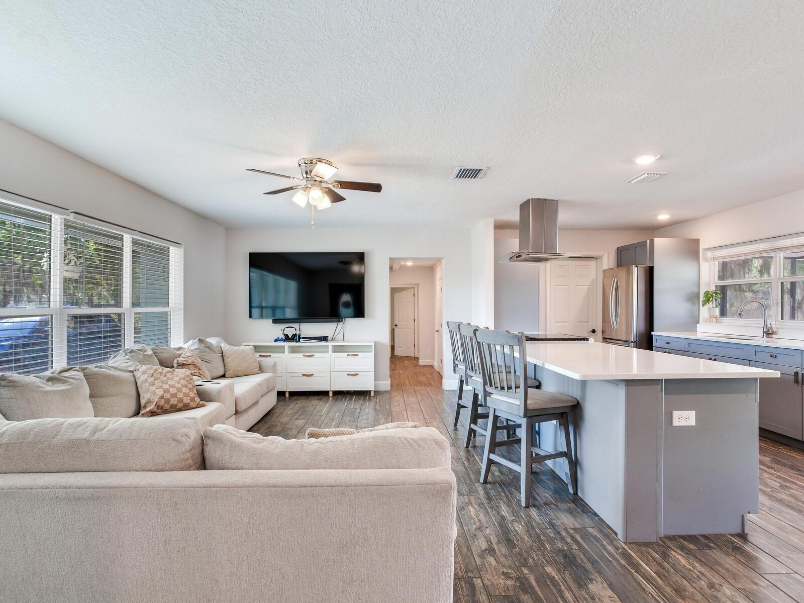 9819 ALLEN RD, LITHIA, FL, 33547