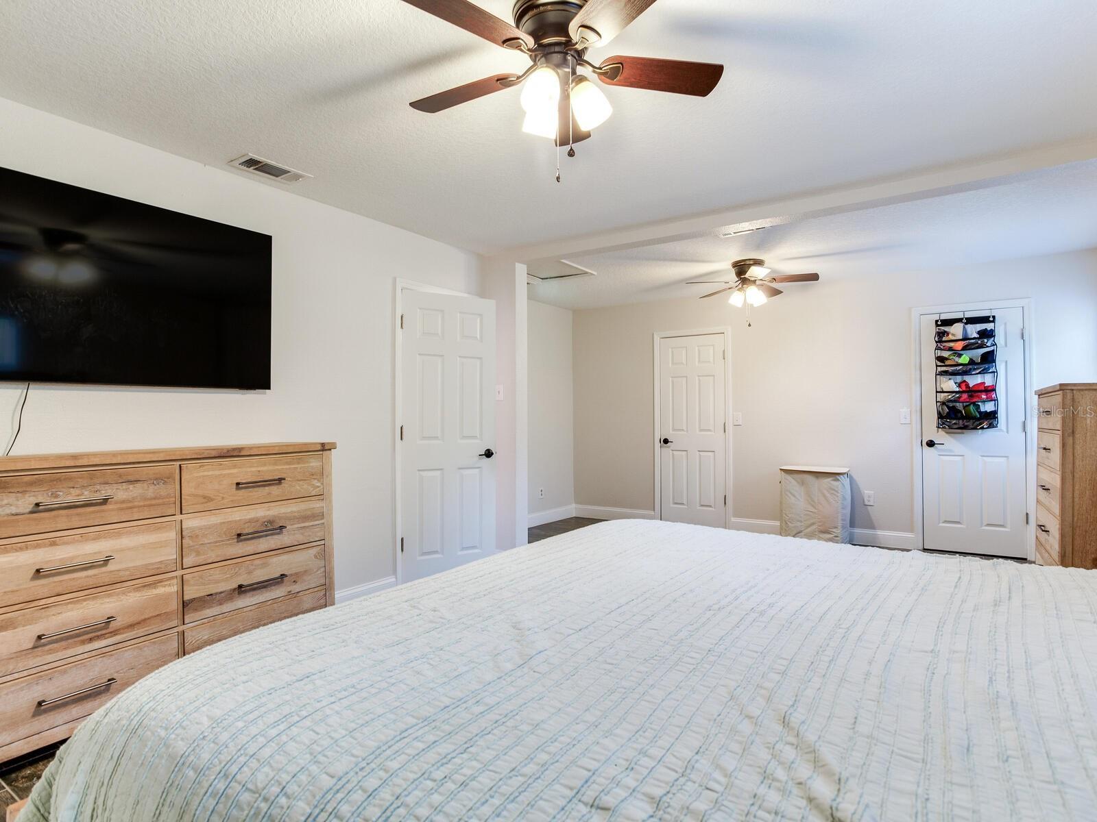 9819 ALLEN RD, LITHIA, FL, 33547