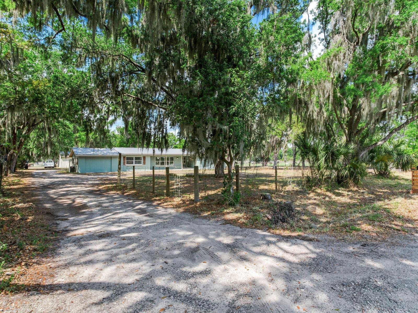 9819 ALLEN RD, LITHIA, FL, 33547